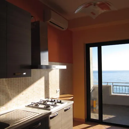Appartement In Isola Di 20990