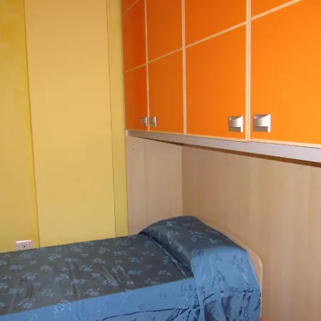 In Isola Di 20990 Appartement